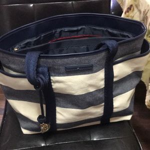Tommy Hilfiger Tote. New.